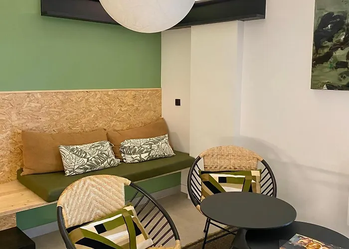 Mihotel Comte *
