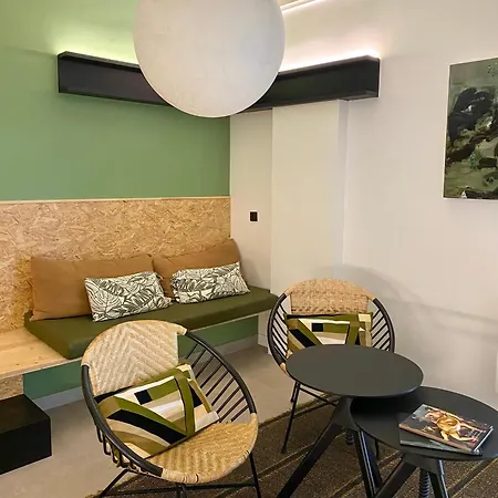Mihotel Comte *
